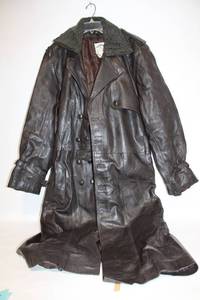 lot 30 image: Genuine Leather Long Coat with Fur Collar by Siaheen