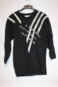 lot 33 image: Vintage Alexandria Black Sweater with Silver Sequin Design - Medium