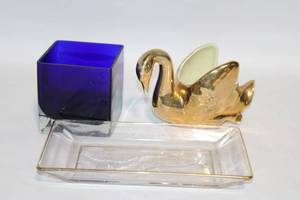 lot 57 image: Set of Decorative Glassware Gold Swan Dish, Cobalt Cube, and Tray