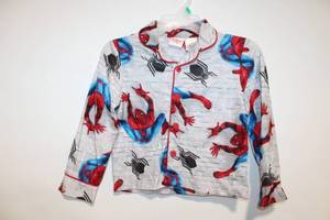 lot 75 image: Marvel Spiderman Boys Pajama Top Size 45