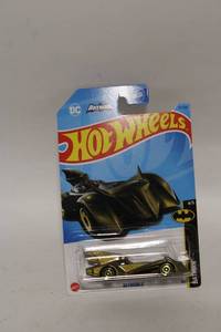 lot 100 image: Hot Wheels DC Batman Batmobile Die-Cast Car