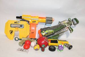 lot 108 image: Collection of Nerf Guns and Toys Including Balls and Novelty Items