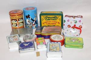 lot 122 image: Collection of Assorted Decorative and Themed Tin Containers
