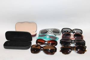 lot 132 image: Collection of 7 Fashionable Sunglasses with 2 Cases
