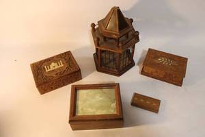 lot 188 image: Collection of 5 Handcrafted Wooden Boxes with Intricate Designs