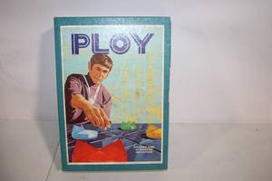 lot 257 image: Vintage 1970 Ploy Strategy Board Game by 3M