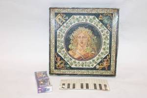 lot 320 image: Lot of X-Men Trading Cards and Art Puzzle