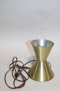 lot 324 image: Vintage Brass Table Lamp with Cone Design