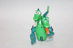 lot 335 image: Toy Plastic Dragon Action Figure with Twin Heads