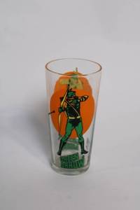lot A-392 image: 1976 Green Arrow Pepsi Super Series Collectible Glass
