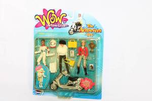lot 412 image: WOW Action Girls The Achievers Set - Vintage Collectible Toy