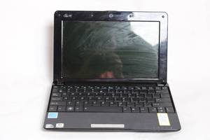 lot 461 image: Used ASUS Eee PC Netbook with Keyboard Wear