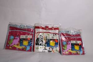 lot 473 image: Set of 3 Childrens Canvas Tote Bags with Dinosaur and Panda Designs
