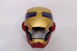 lot 475 image: Iron Man Electronic Helmet with Light-Up Features