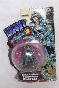 lot 476 image: Heavy Metal F.A.K.K.2 Julie-B 4-inch Action Figure Playset