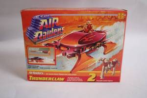 lot 477 image: Vintage Air Raiders Thunderclaw with 2 Figures in Sealed Box