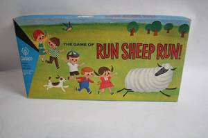 lot 489 image: Vintage Cadaco Board Game Run Sheep Run - Ages 6 to 10