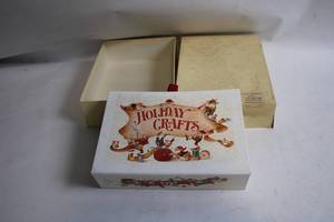 lot 492 image: Vintage Holiday Crafts Album with Original Box