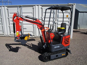 lot 130 image: AGT Industrial MX15R Mini Excavator