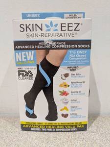 lot 33 image: NEW SKIN EEZ ADVANCED HEALING COMPRESSION SOCKS