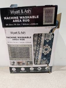 lot 69 image: NEW WYATT & ASH BEATRICE MACHINE WASHABLE AREA RUG