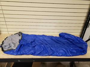 lot 57 image: Sleeping Bag