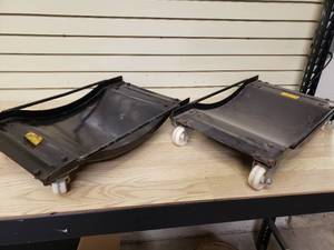 lot 48 image: 2 Heavy Duty Car Dollies