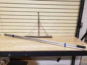 lot 51 image: Aluminum roof Snow Rake
