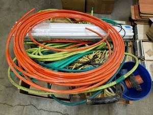 lot 83 image: miscellaneous Pallet see pictures