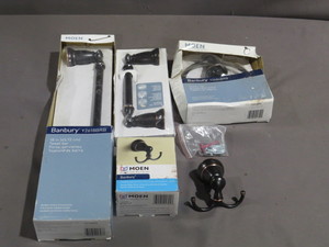 lot 12 image: 5 Piece Banbury Bronze Bathroom Accessories
