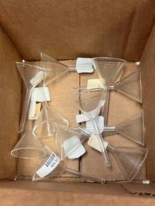 lot 13 image: Assorted Box of Glass Funnels, 44mm Diameter, 55mm Stem