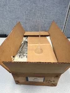 lot 14 image: 36 - 55mm Diameter 150mm Stem Bunsen Funnels