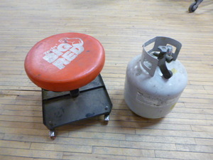 lot 18 image: Shop Stool and Propane Tank