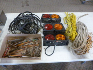 lot 52 image: Trailer Items