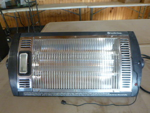 lot 116 image: Comfort Zone Ceiling Mount Quartz Heater