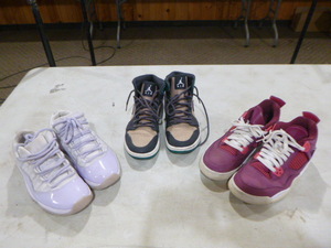 lot 154 image: 3 Pair of Womens Athletic Shoes