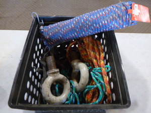 lot 186 image: Crate of Garage Items
