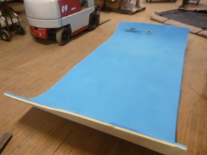lot 223 image: Comfy Floating Pad