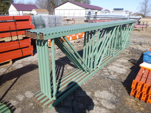 lot 4 image: 5 Pallet Racking 16 Frames