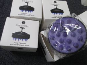 lot 81 image: 4 Scalp Massagers...