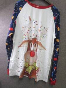 lot 151 image: Mens Large Holiday Pajamas...