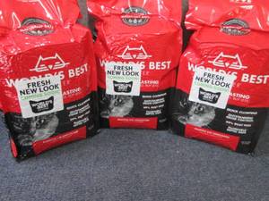 lot 181 image: 3- 8 lb Bags Worlds Best Cat Litte...