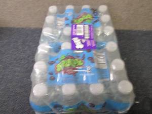 lot 302 image: 24- 8 oz Splash Acai Grape...