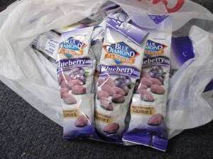 lot 342 image: 12- 1.5 oz Blue Diamond Blueberry A...
