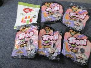 lot 350 image: 5- TrolliDuo Crawlers, 1 Fruit Gumm...