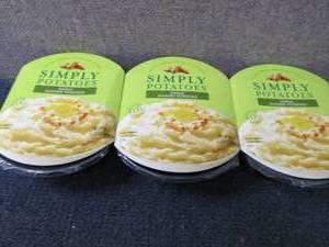 lot 390 image: CC 3- 24 oz FROZEN Simply Potatoes ...