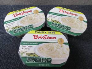 lot 396 image: CC 3-32 oz FROZEN Bob Evans Sour Cr...