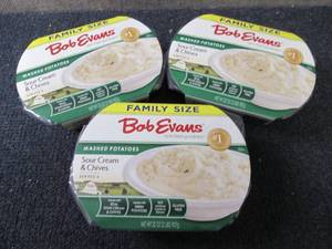 lot 398 image: CC 3-32 oz FROZEN Bob Evans Sour Cr...