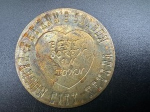 lot 74 image: Fatanns Saloon Carson City Nevada Brothel Token