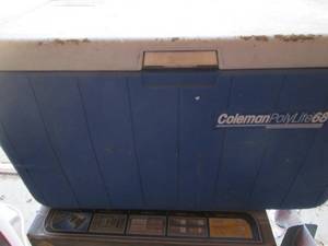 lot 7 image: Coleman cooler...